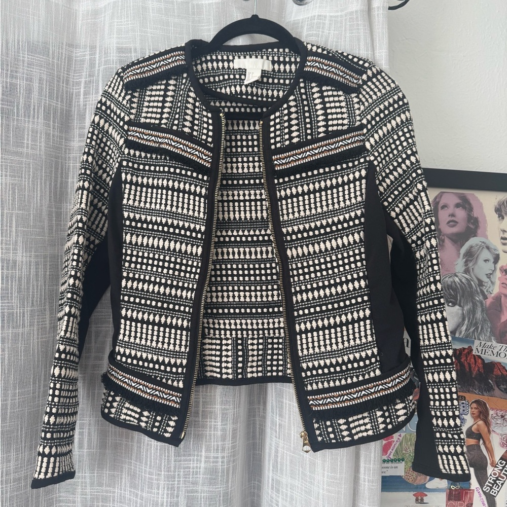 H&M Black and White Blazer with Geometric Pattern